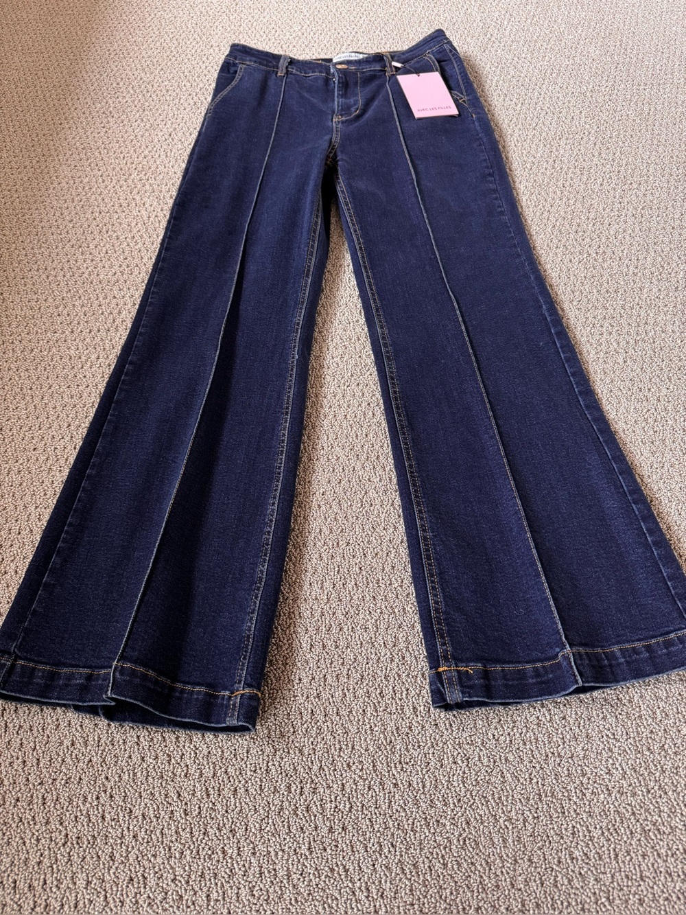 BNWT AVEC LES FILLES Pin Tuck Flare Jeans Sz 28